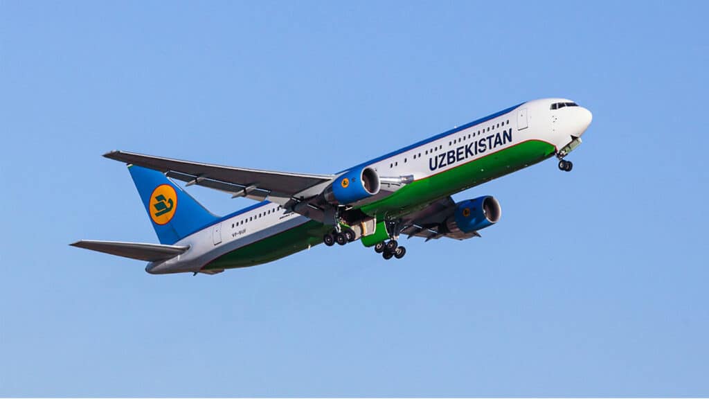  Uzbekistan Airways