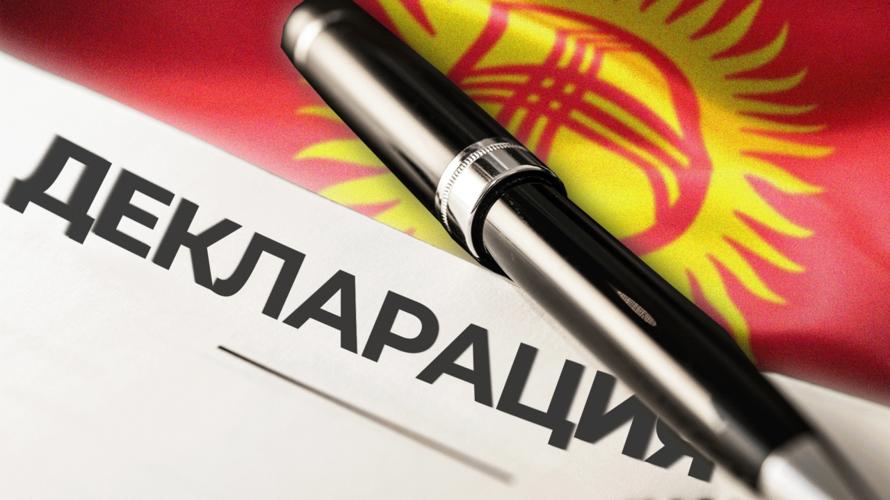 ВКонтакте желісіндегі транссексуалдар мен қыздар Желіде шашқа зәр шығару