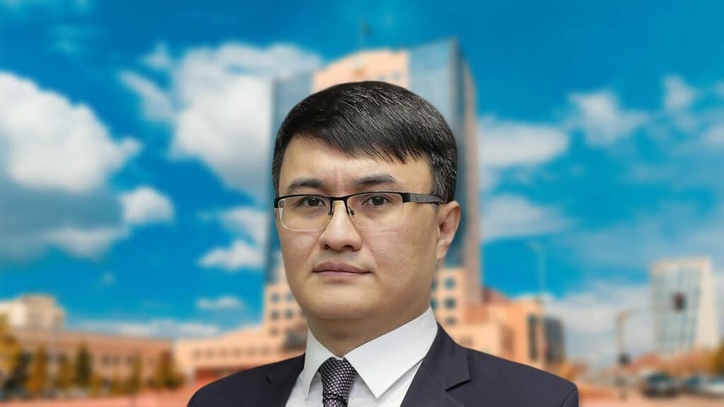 Азамат Жолманов