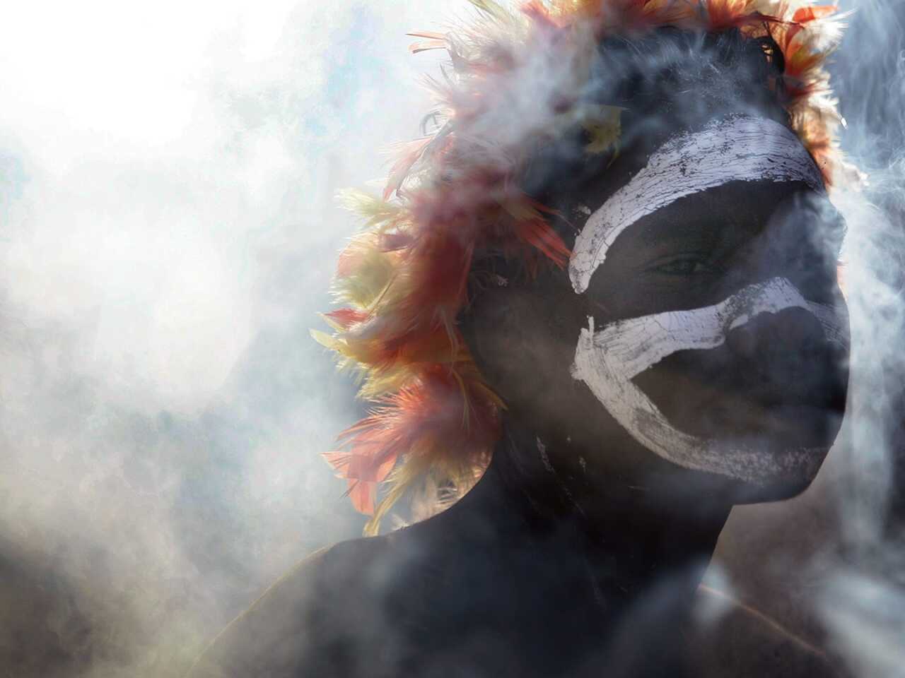 Erkaklar bilan Yanna Kova ishtirokidagi porno