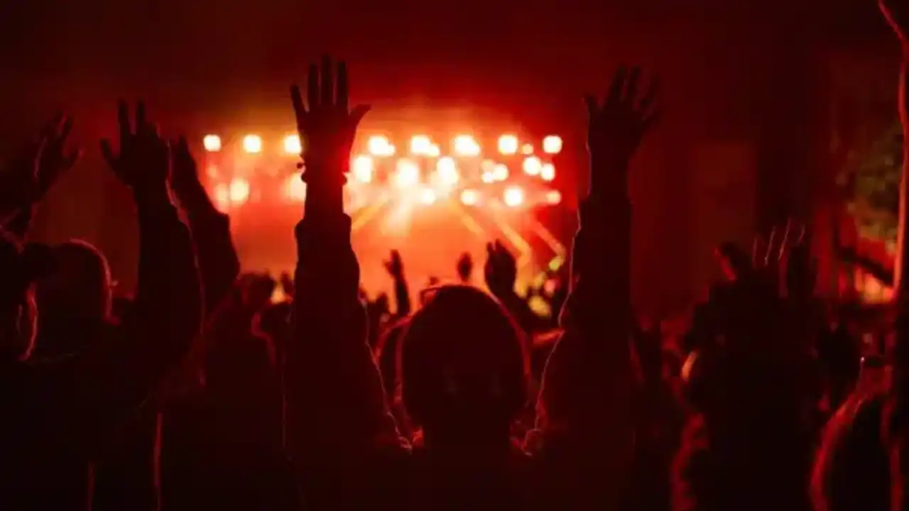 Траннидің транниге терең есіңе түсірді Интернетте қисық порно көру