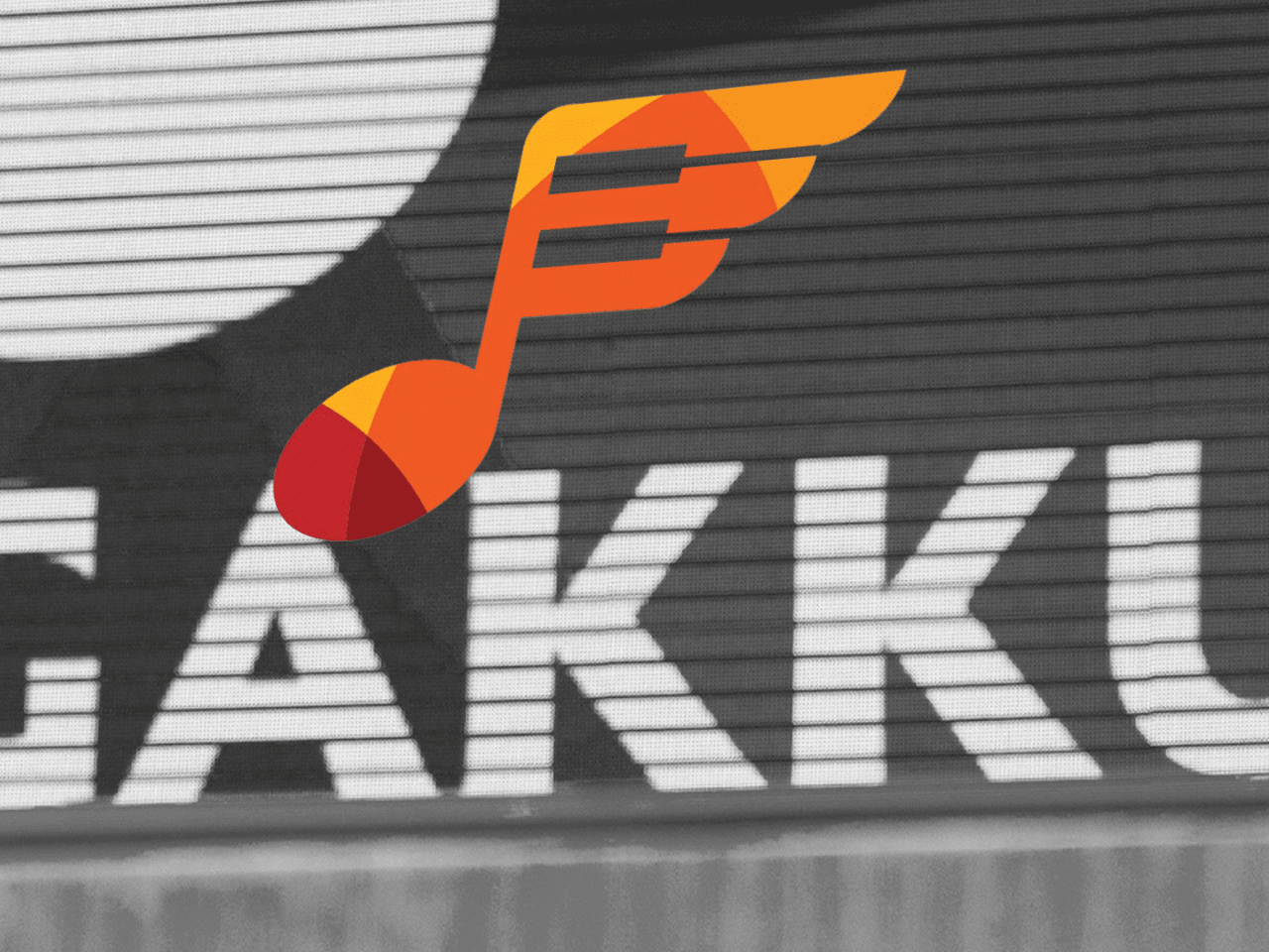 Әдемі C-кеудесі бар порно