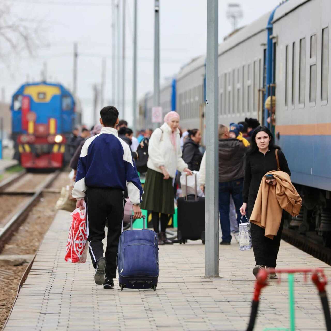 Толық еркектердің мастурбация жасайтын порно видеолары