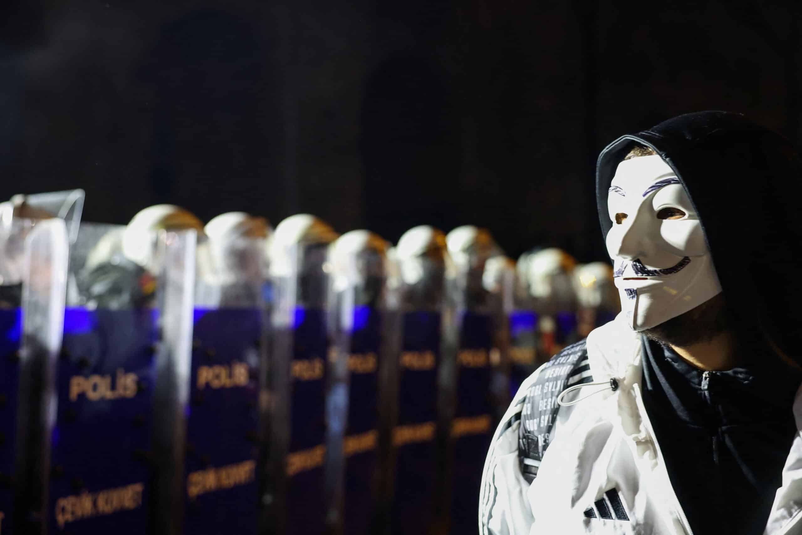 Ninette 5 порно