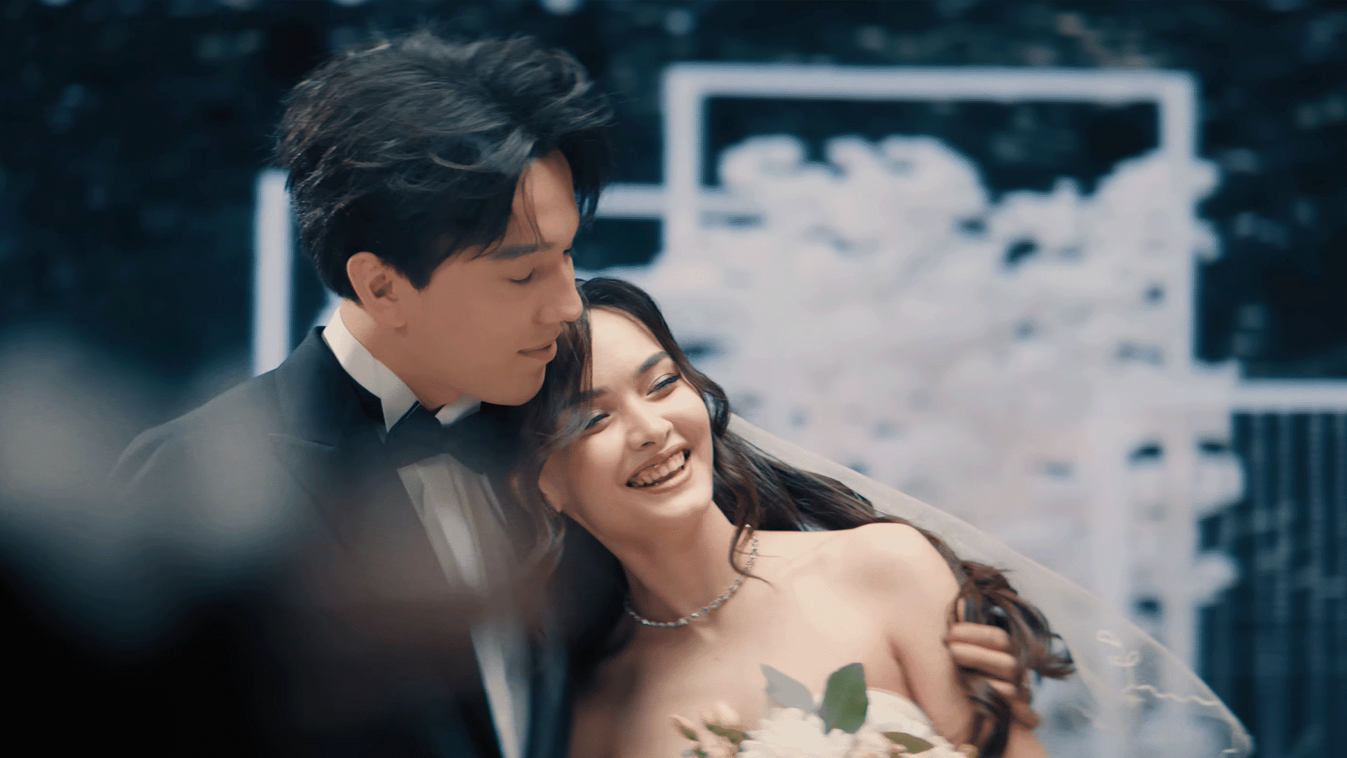 Оргазм жыныстық қатынастан айқайлау Cadence порно ойыны