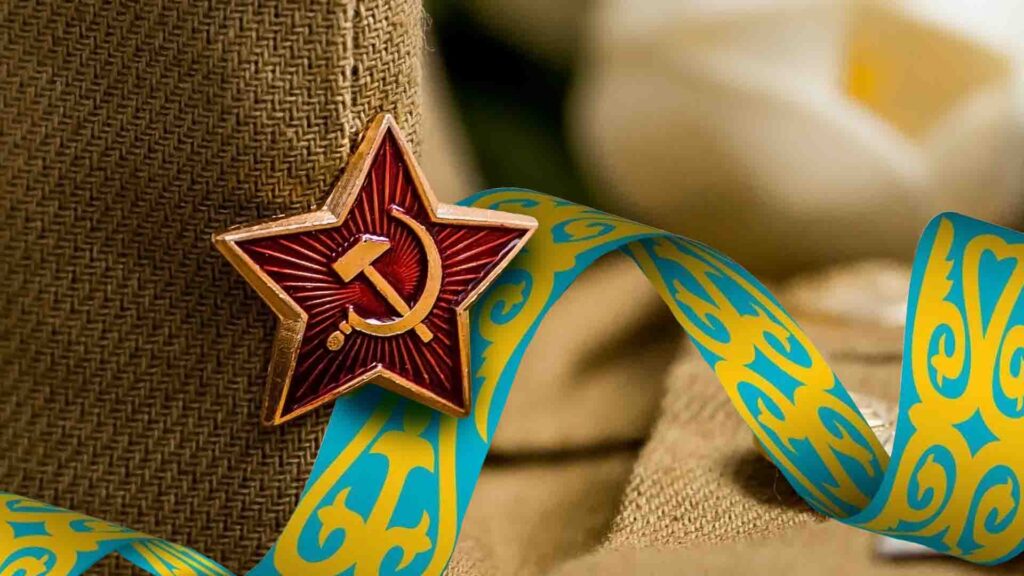 9 мамыр – Жеңіс күні ардагерлер қомақты қаражат алады / коллаж: kursiv.media, бильд-редактор Ахтам Зиперов