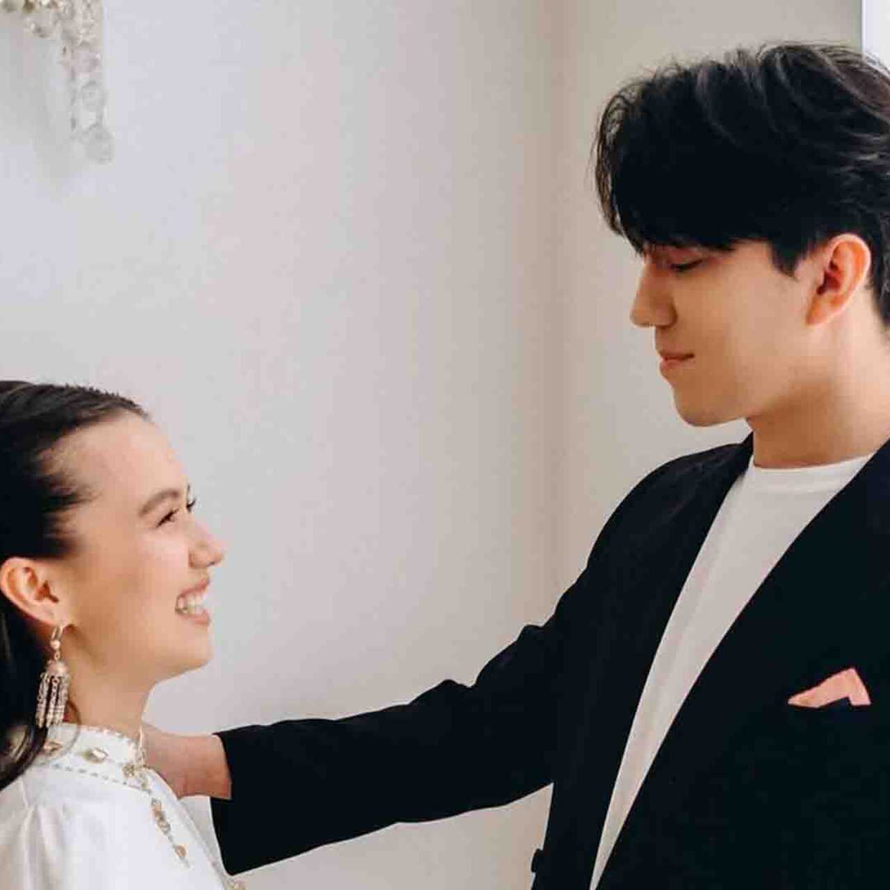 Ұйқыдағы ару (орыс порно) Жыныстық қатынасқа арналған серпімді әйелдердің жүннен жасалған трусики