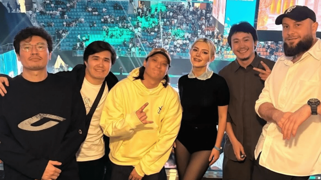 Фото: instagram.com/theevaelfie, бильд-редактор: Милош Муратовский