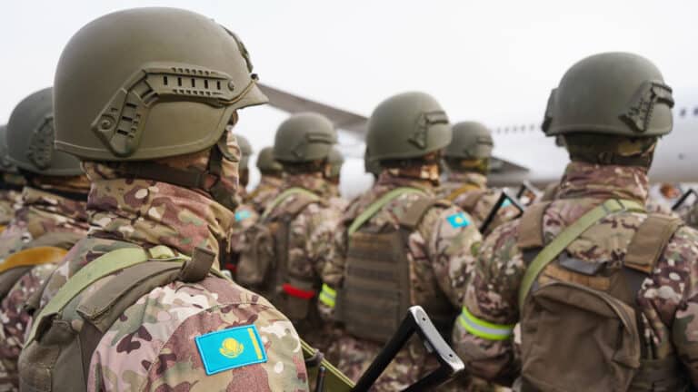 Армияда қазір «дедовщина» жоқ – министрдің орынбасары