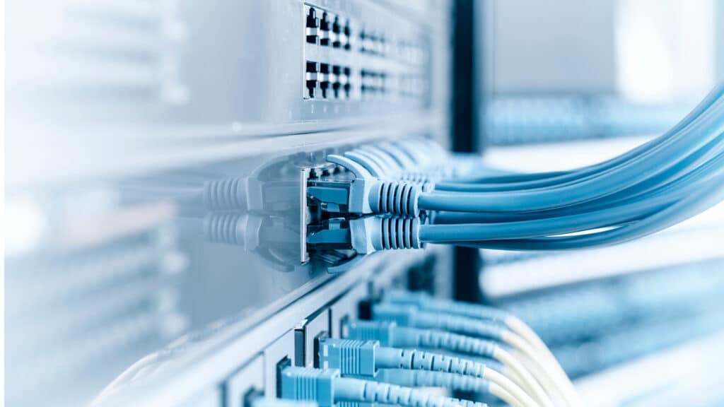 Астана қаласында жылдамдығы жоғары 10G интернетін іске қосады / фото: shutterstock
