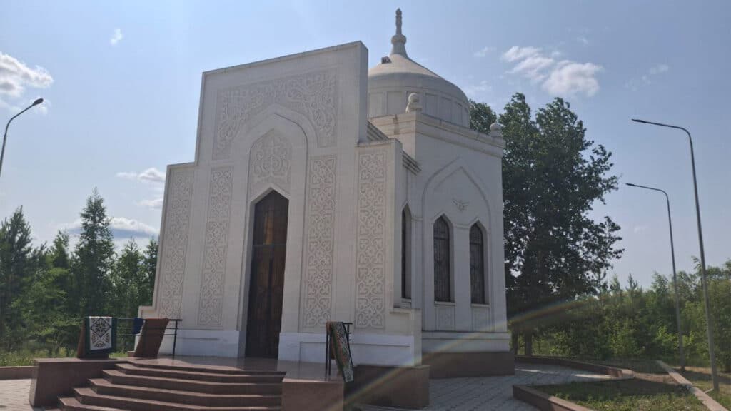 Altynsarin Mausoleum