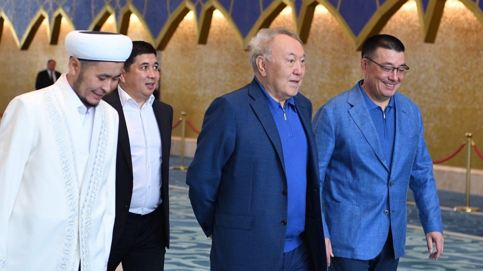 Мүфтият Нұрсұлтан Назарбаевтың жеті суретін жариялады / фото: muftyat.kz