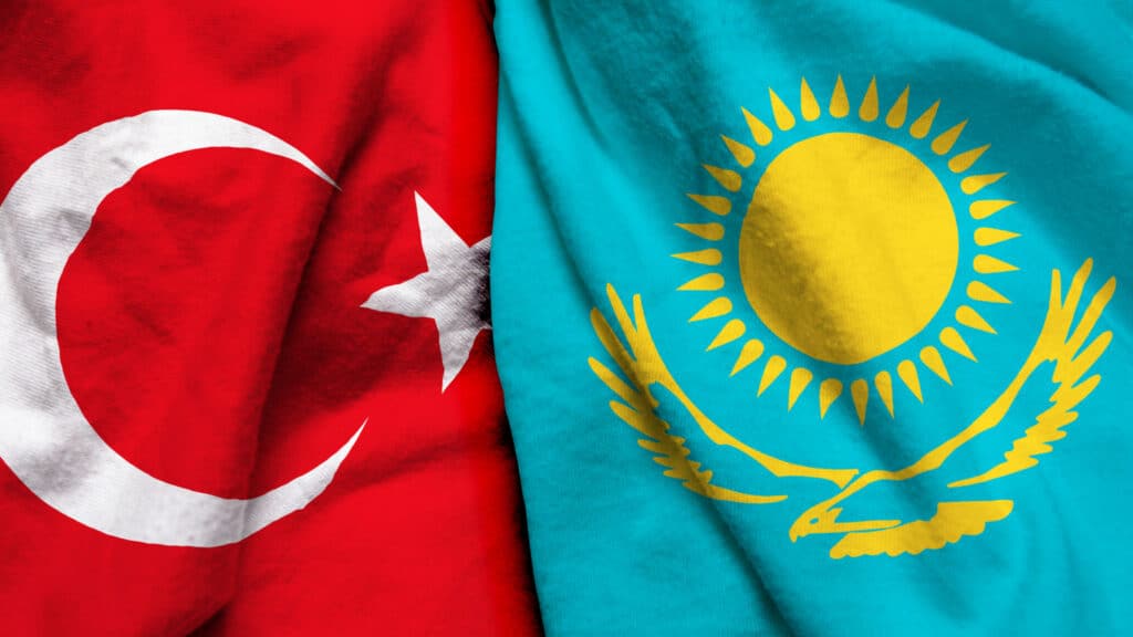 Қазақстан Түркияға тікелей инвестиция құю көрсеткіші бойынша бірінші орынға көтерілді / фото: shutterstock  