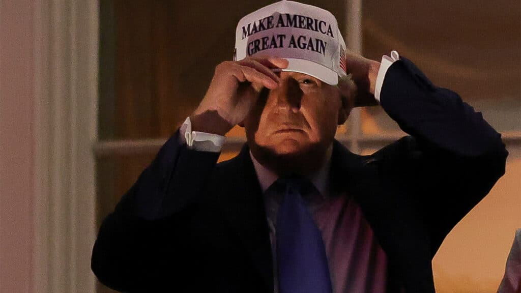 Трамп угрожал Путину и Си Цзиньпину разбомбить Москву и Пекин