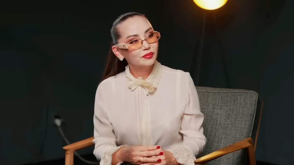 Фото: youtube.com/@KarashashJuzeyeva, бильд-редактор: Дастан Шанай