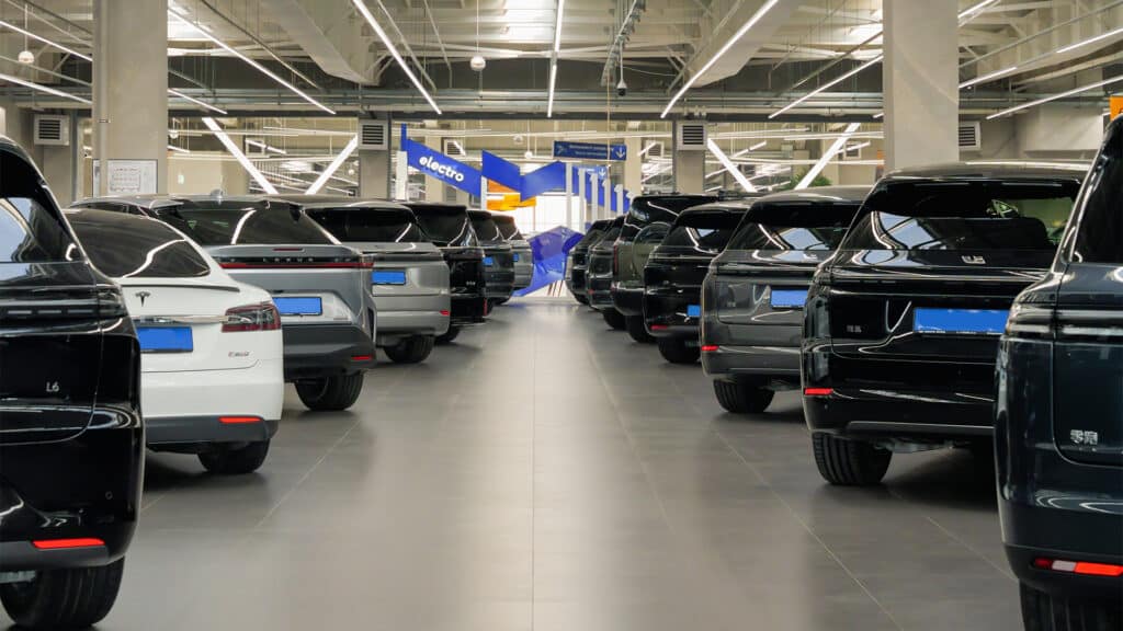 В Казахстане автомобили за год подорожали сильнее всех в ЕАЭС