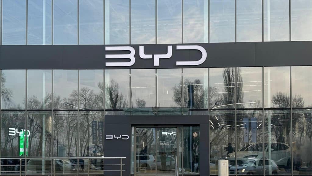 Казахстанский дистрибьютор BYD ответил на популярные вопросы водителей