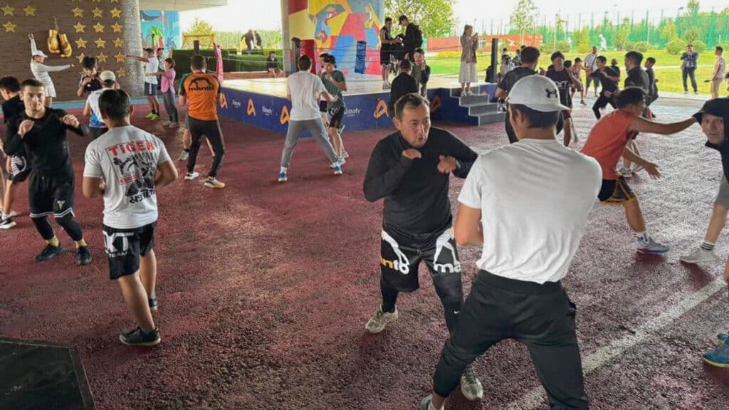 Фото: gov.kz, бильд-редактор: Милош Муратовский