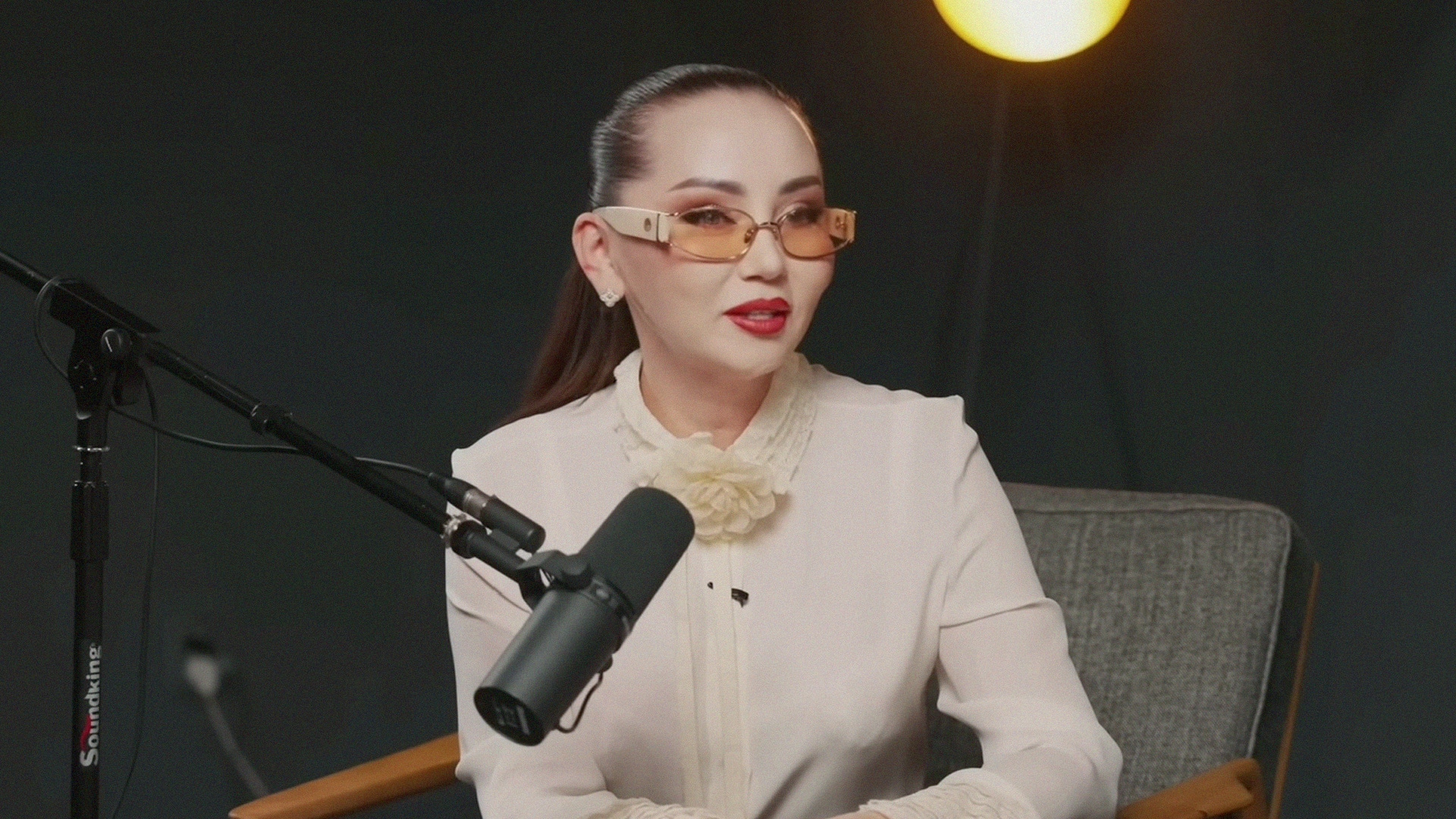 Ерекше порно позициялар Watch Aut Fucks a Guy онлайн