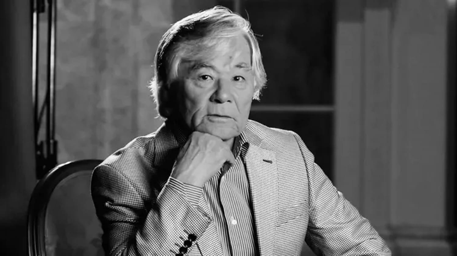 Президент Исраил Сапарбайдың туыстарына көңіл айтты / фото: Facebook/Исраил Сапарбай