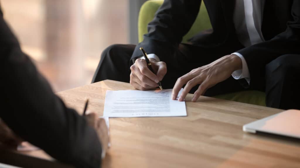 Экс-аким небольшого округа Алматинской области купил прибыльную энергокомпанию