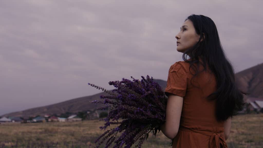 Фото: кадр из фильма «Моему отцу», бильд-редактор: Дастан Шанай