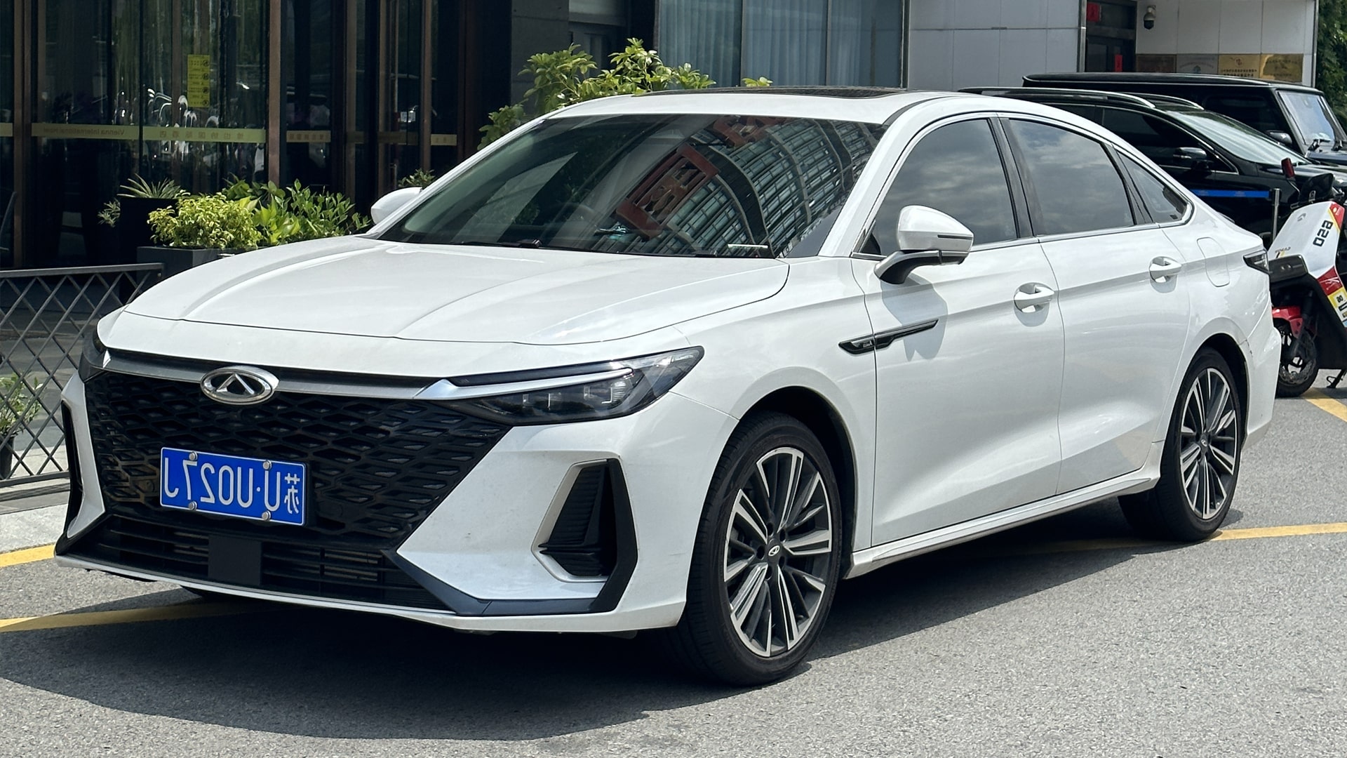 Chery Arrizo 8, сери арризо