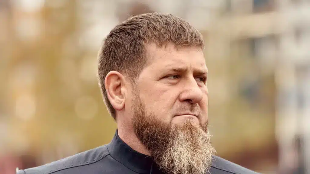 Шешенстан үкіметі толықтай дерлік Рамзан Кадыровтың туыстарынан тұрады / фото: KursivMedia мұрағаты