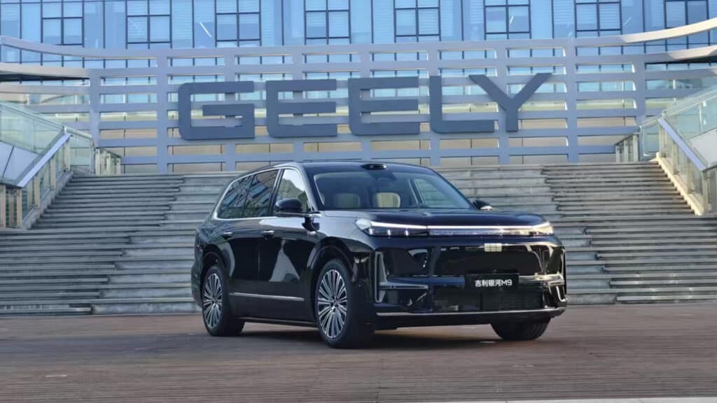 Автоблогер оценил новый Geely Galaxy M9