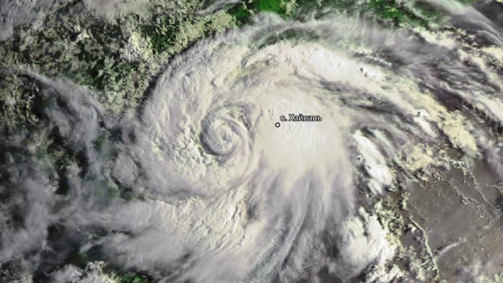 Фото: «Электро-Л»/ Роскосмос, бильд-редактор: Адэлина Мамедова