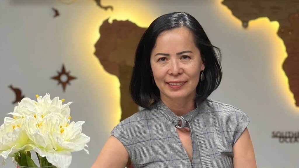Дина Имамбай ақын-жазушылардың жауапкершілігі жылдан-жылға төмендеп бара жатқанын айтты / фото: Instagram