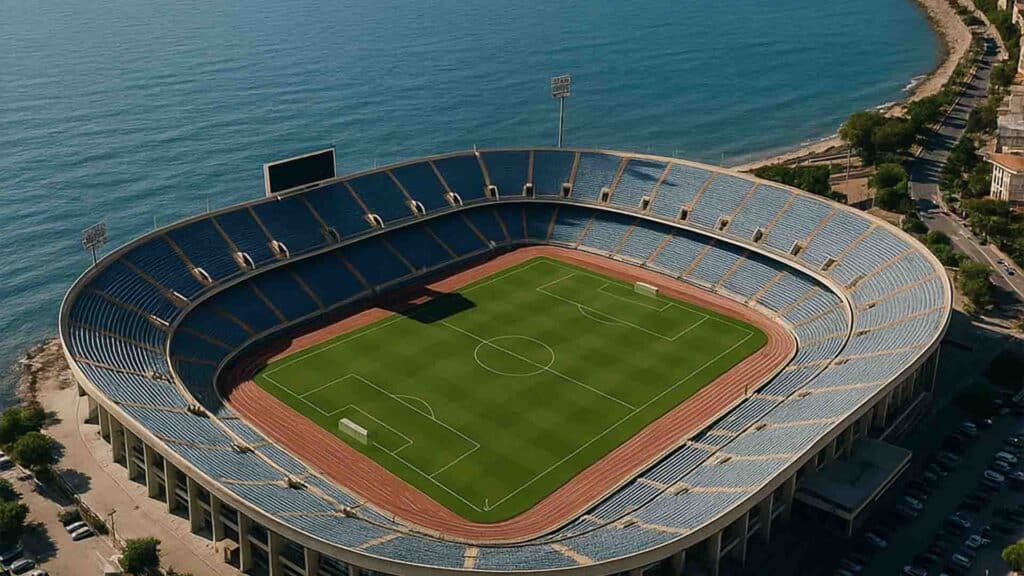 Каспий жағалауындағы жаңа стадион / сурет ЖИ көмегімен дайындалды, бильд-редактор Ахтам Зиперов