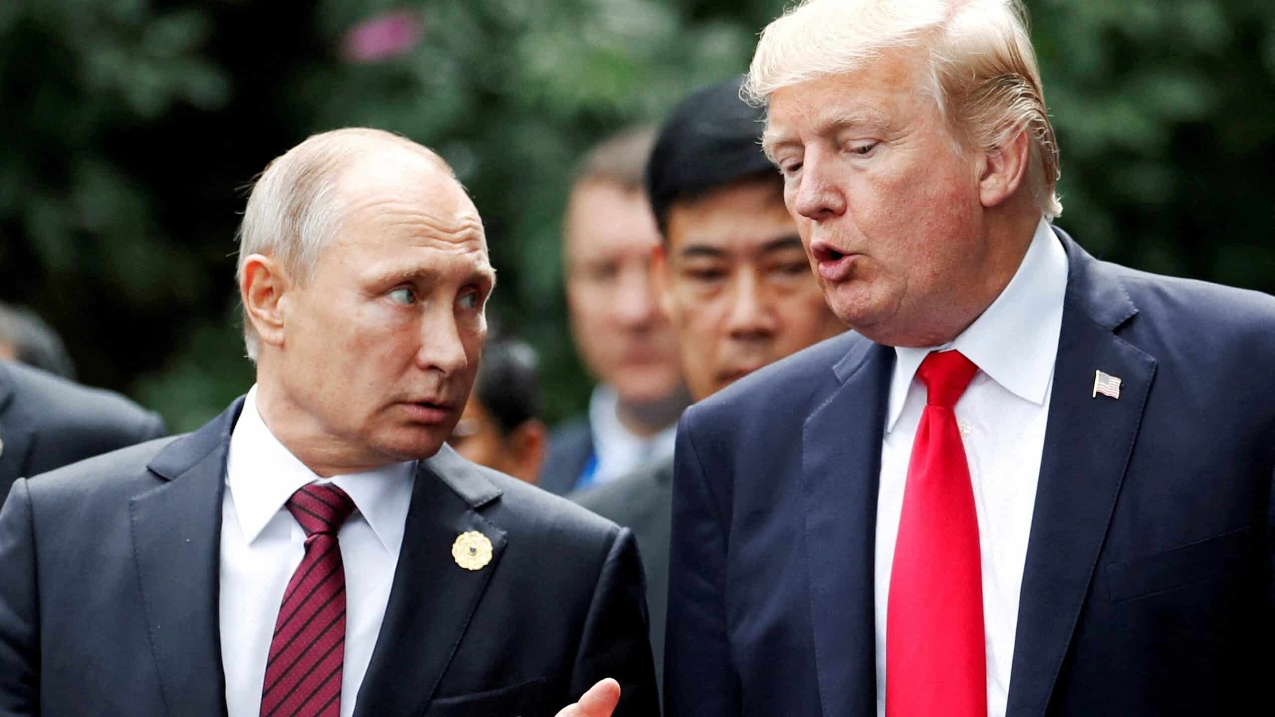 Владимир Путин мен Дональд Трамп / фото: REUTERS/Jorge Silva