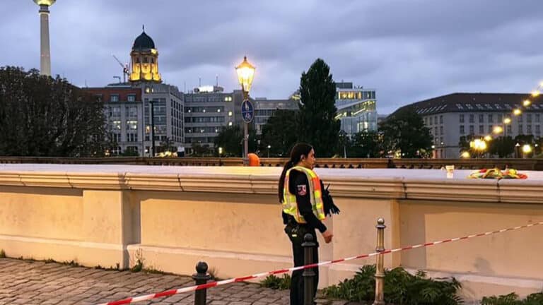 WWII bomb discoveries force mass evacuation in Berlin