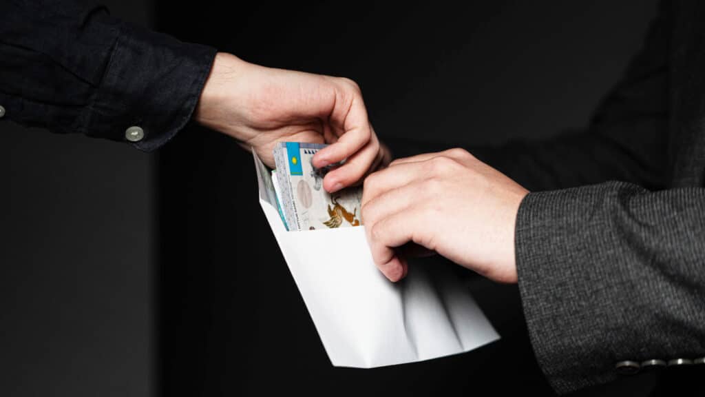 Интерактивная карта коррупционных рисков появится в Казахстане