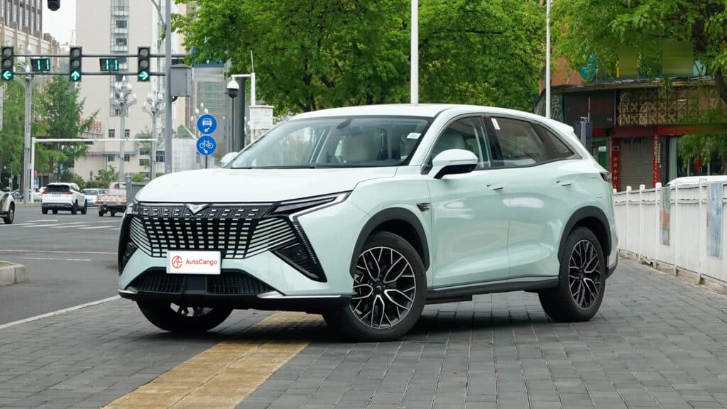 Таксопарки Казахстана закупят автомобили KAIYI