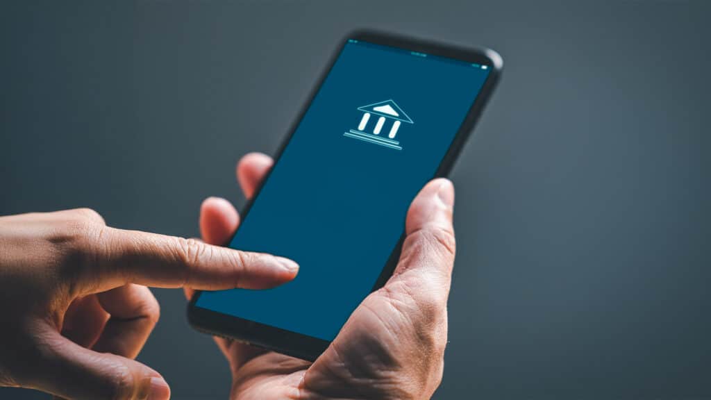 Пользователей интернет-банкинга в Казахстане на 7 млн больше, чем населения страны