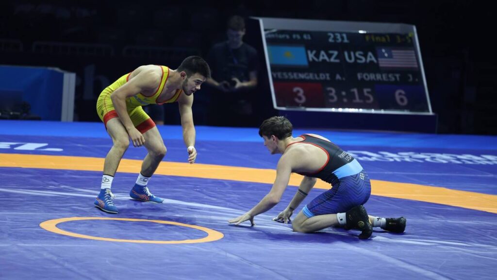 Сборная Казахстана на чемпионате мира по борьбе.
