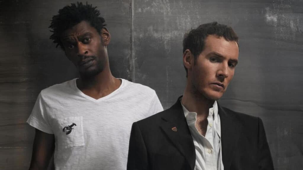 Фото Massive Attack, бильд-редактор: Дина Карамчакова