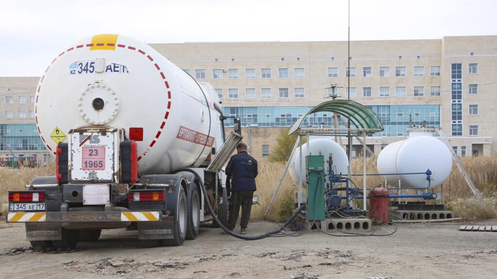 Автогазовую заправку в Казахстане можно открыть на 5 млн тенге