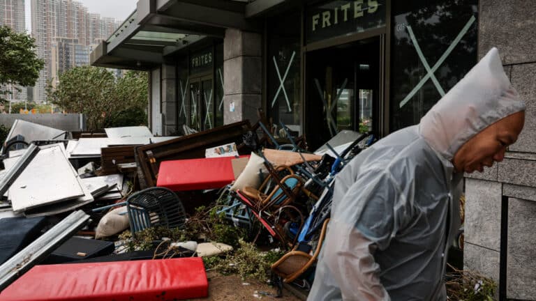 Super typhoon Ragasa leaves 14 dead in Taiwan, mainland China braces