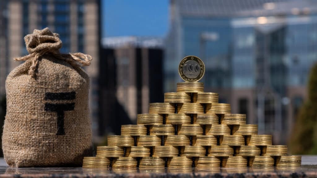 Ляззат Сатиева: Банки и так платят слишком много в разные фонды