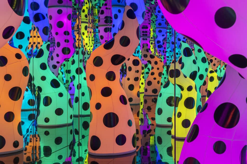 «Любовь зовет» (2013) Яёи Кусама