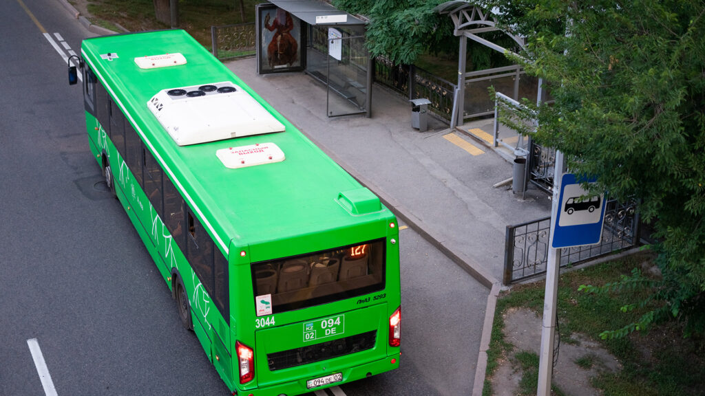 Офелия Жакаева, бильд-редактор: Дина Карамчакова