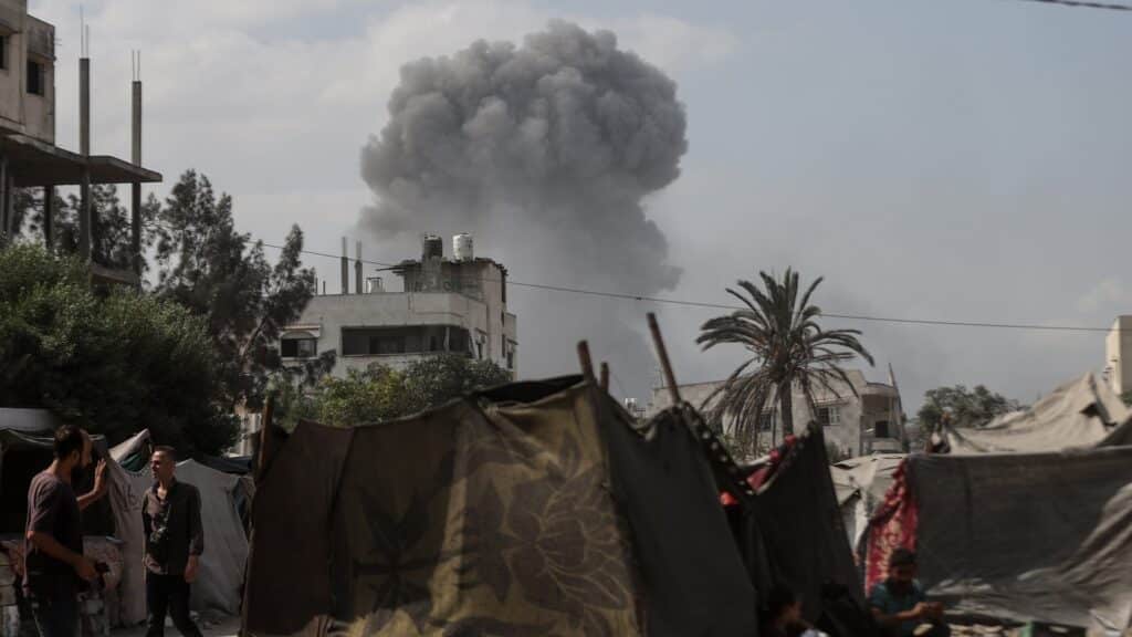 Газа секторы: Израиль шабуылынан 70 шақты адам қаза тапты (фото)