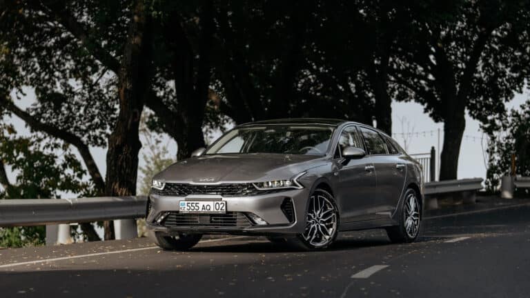 Kia launches Kazakhstan-exclusive K5 and Sorento limited edition