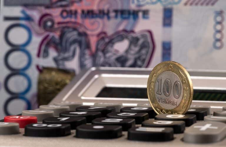 Үкімет 10 трлн теңге инвестиция салып, 20 мың жұмыс орнын ашпақ