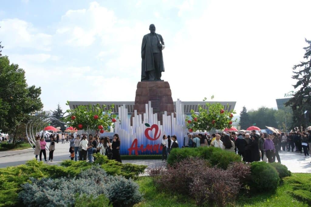 Алматыда Қала күніне орай 200-ден астам мерекелік шара ұйымдастырылады / Фото: Алмыты әкімдігі