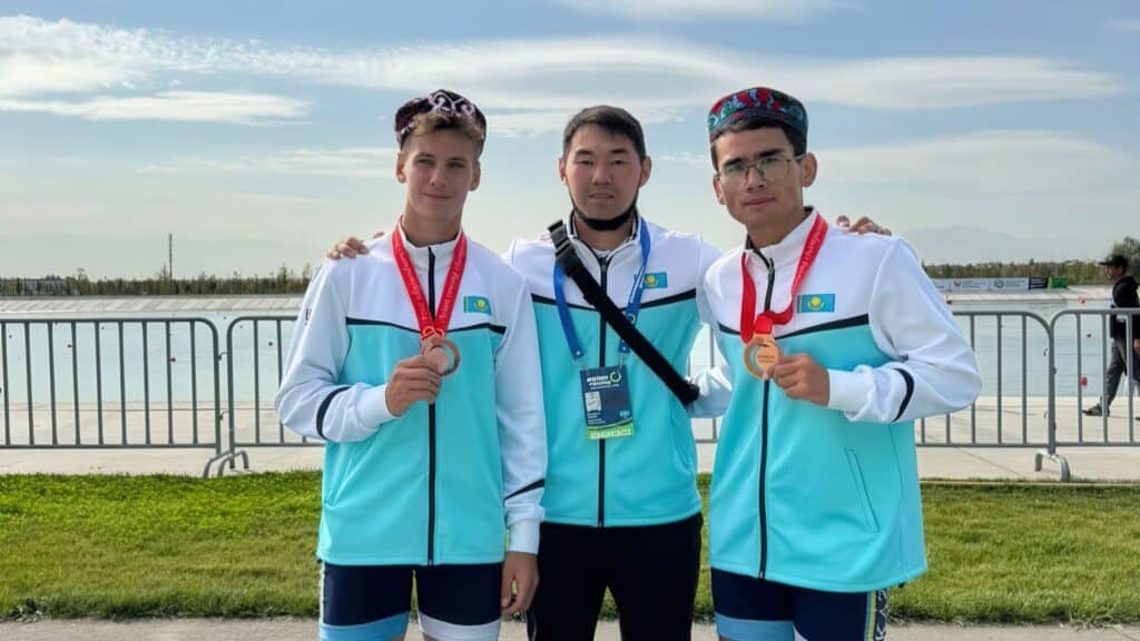 Казахстанец Артем Матусевич вышел в полуфинал чемпионата мира по академической гребле в Шанхае
