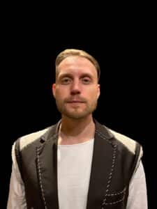 Дмитрий Иванов